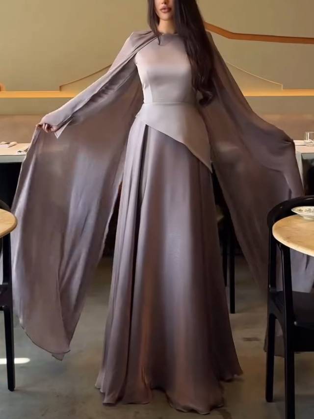 Elegant Cape Design Maxi Dress