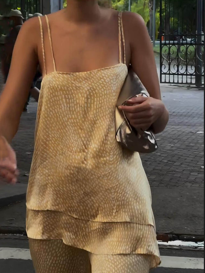 Unique Layered Charm Printed Backless Cami Tank Top