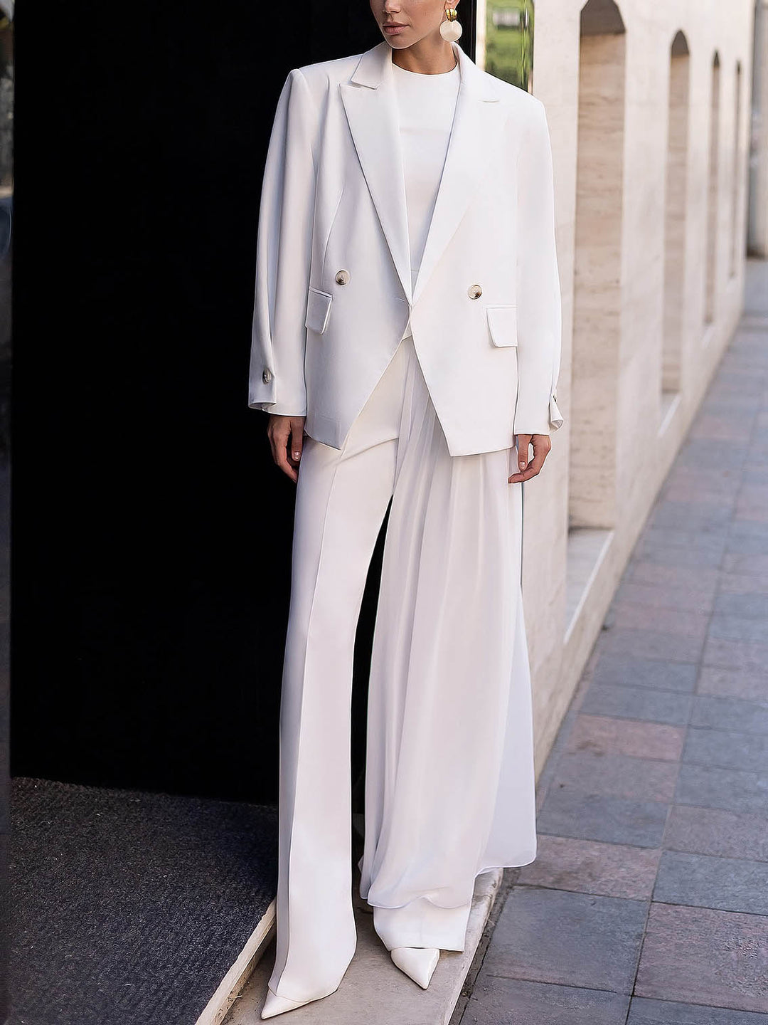 Elegant Double-Breasted Blazer