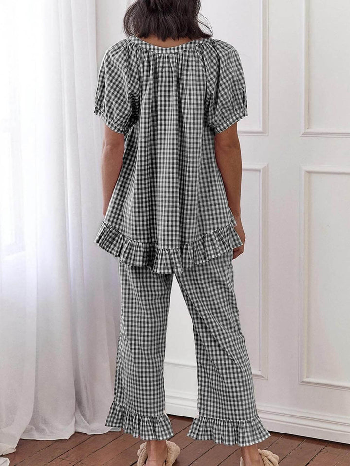 Lässiges Pyjama-Set mit gerüschtem Hemd und Karomuster