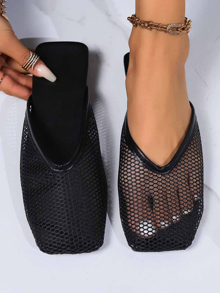 Modische und einfache, hohle, atmungsaktive Mesh-Schuhe mit flacher Sohle