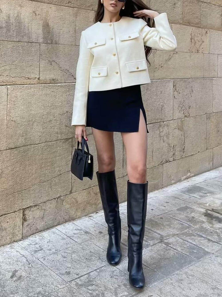 Veste de costume courte à boutons de style Chanel