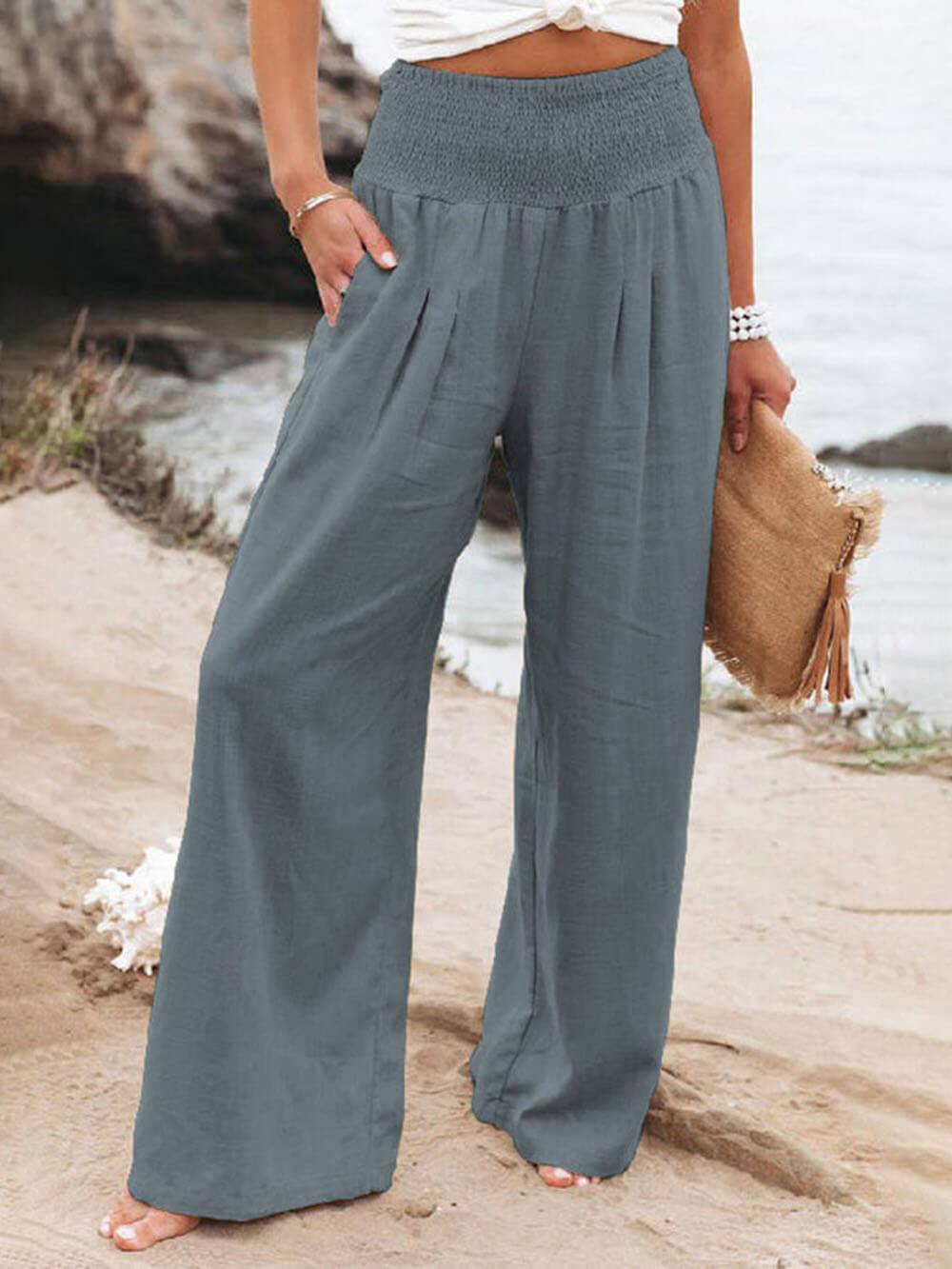 Classic Fresh Air Pocketed Smocked Pants