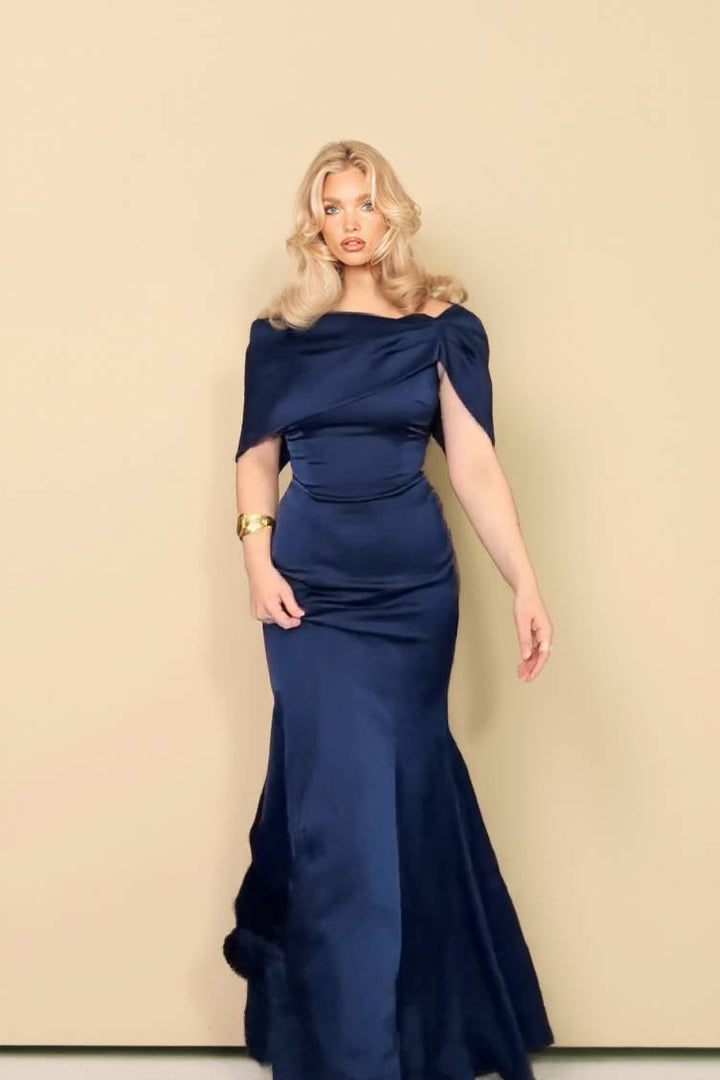 Off-Shoulder Slim-Fit Maxi Dress