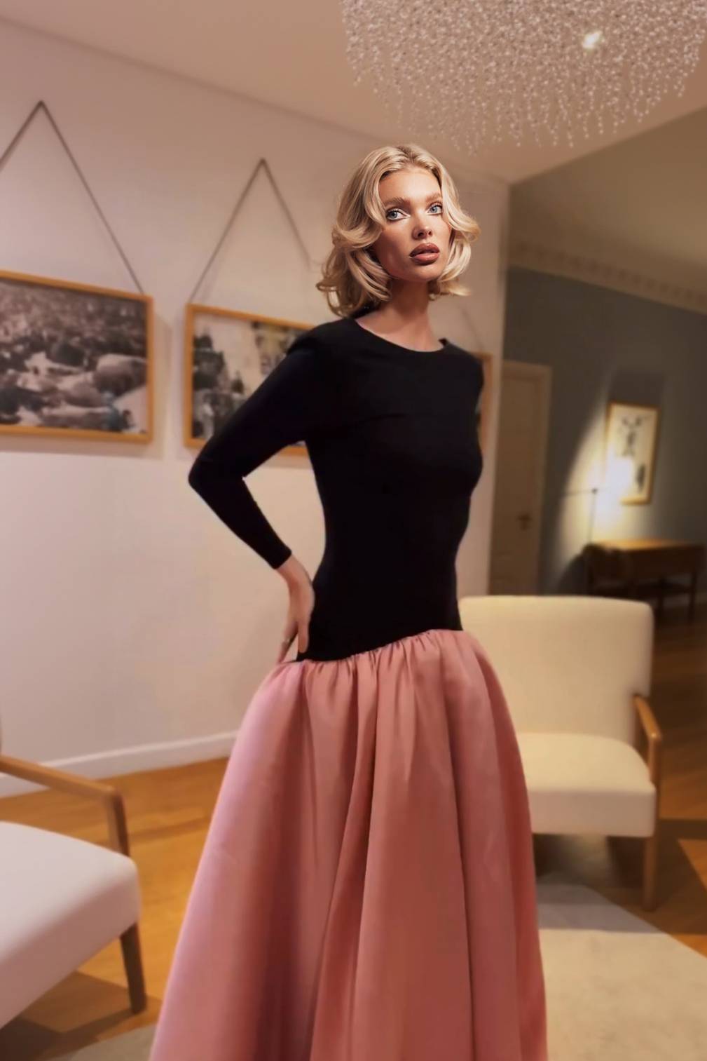 Color Contrast Backless Maxi Dress