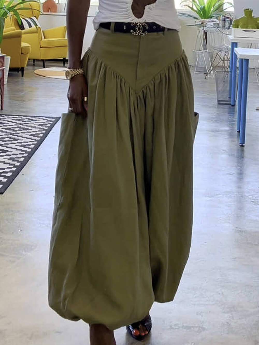 Unique Deep V-Neck Pleated Sleeveless Tank Top