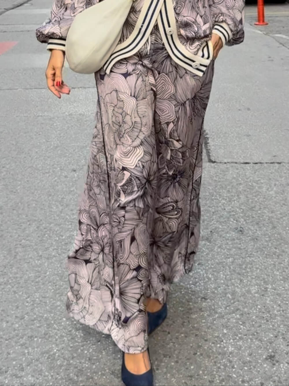 Unique Floral Print Ribbon Spliced V-Neck loose Blouse