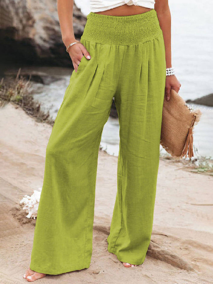 Classic Fresh Air Pocketed Smocked Pants