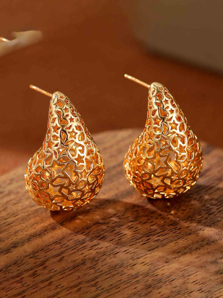 Palace Style Hollow Pattern Teardrop Earrings