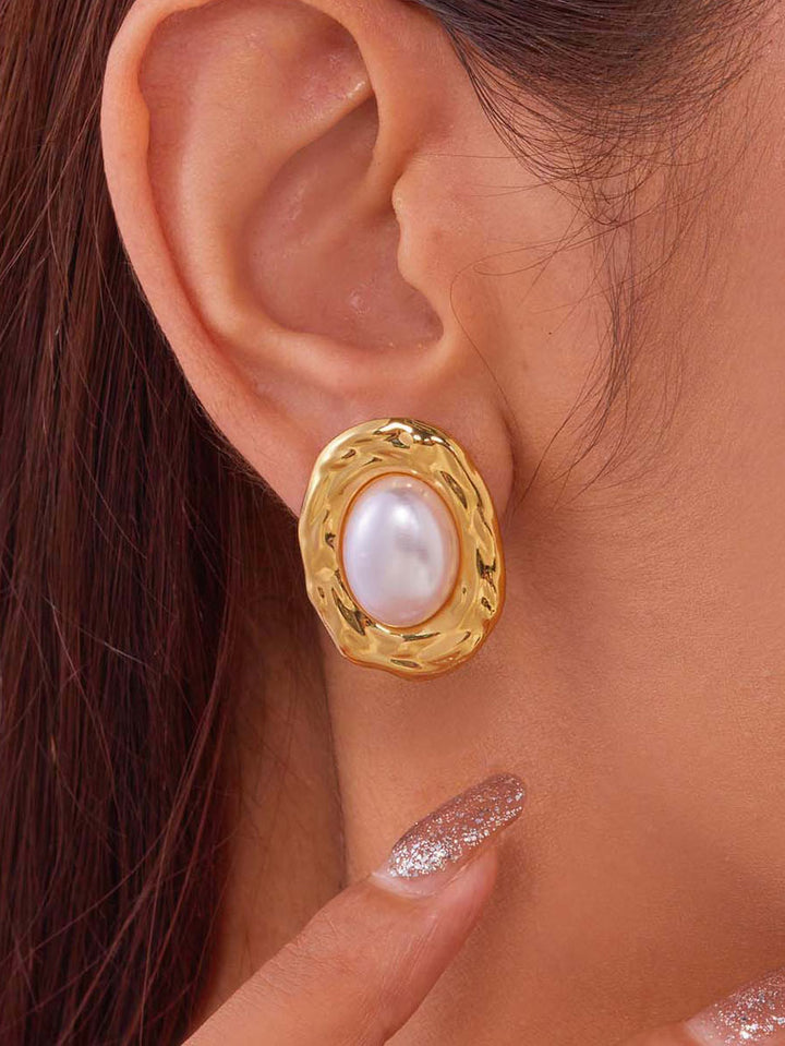 Fashion Oval Pearl Stud Earrings