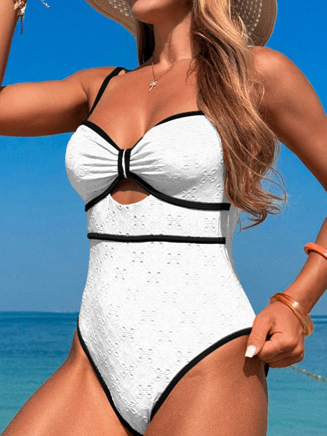 Sexy Contrast Color Pleated Hollow One-piece Swimsuit