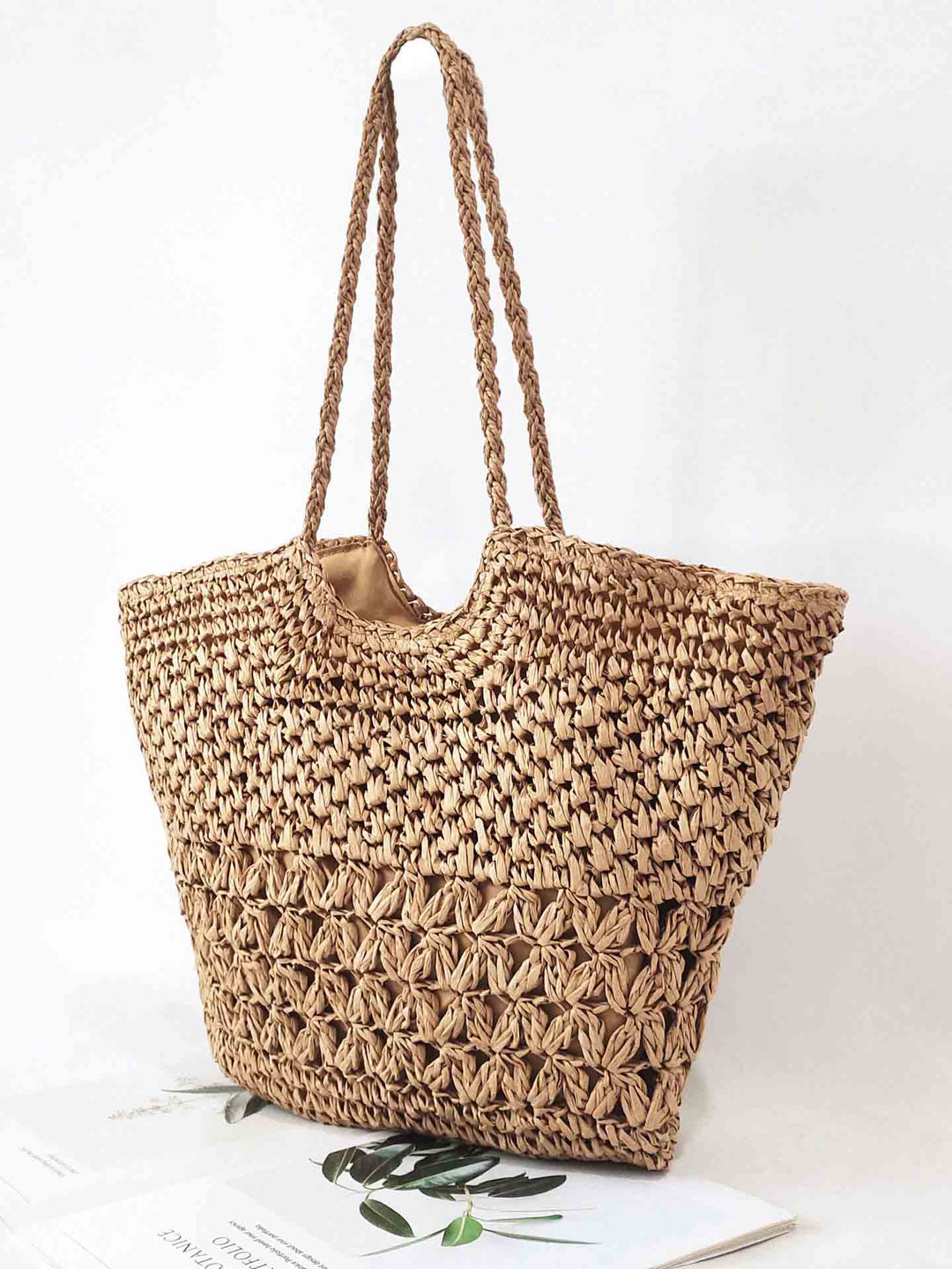 Beach Hollow Woven Straw Handbag