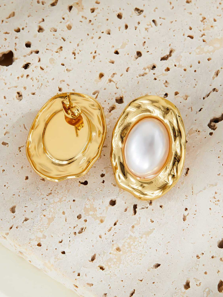 Fashion Oval Pearl Stud Earrings