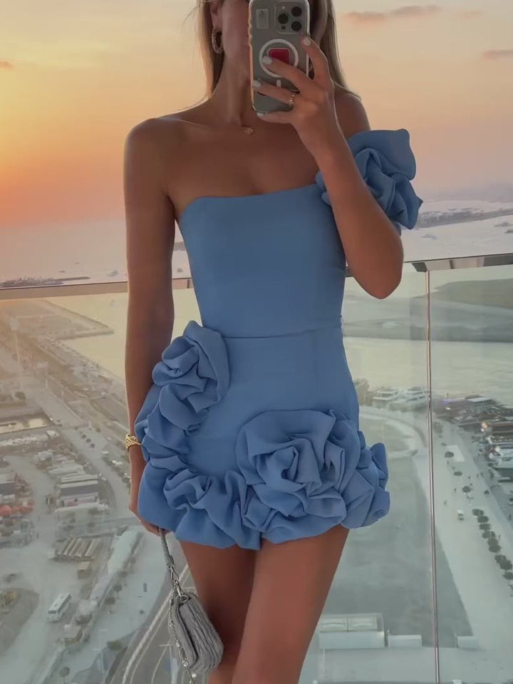 Elegantní volánové mini šaty Bodycon