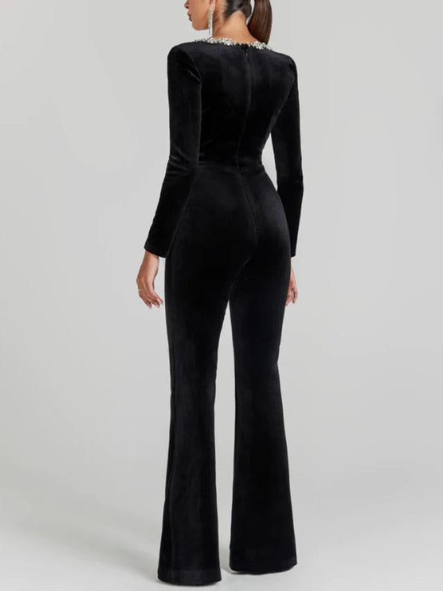 Elegant kristallutsmyckad utsvängd jumpsuit