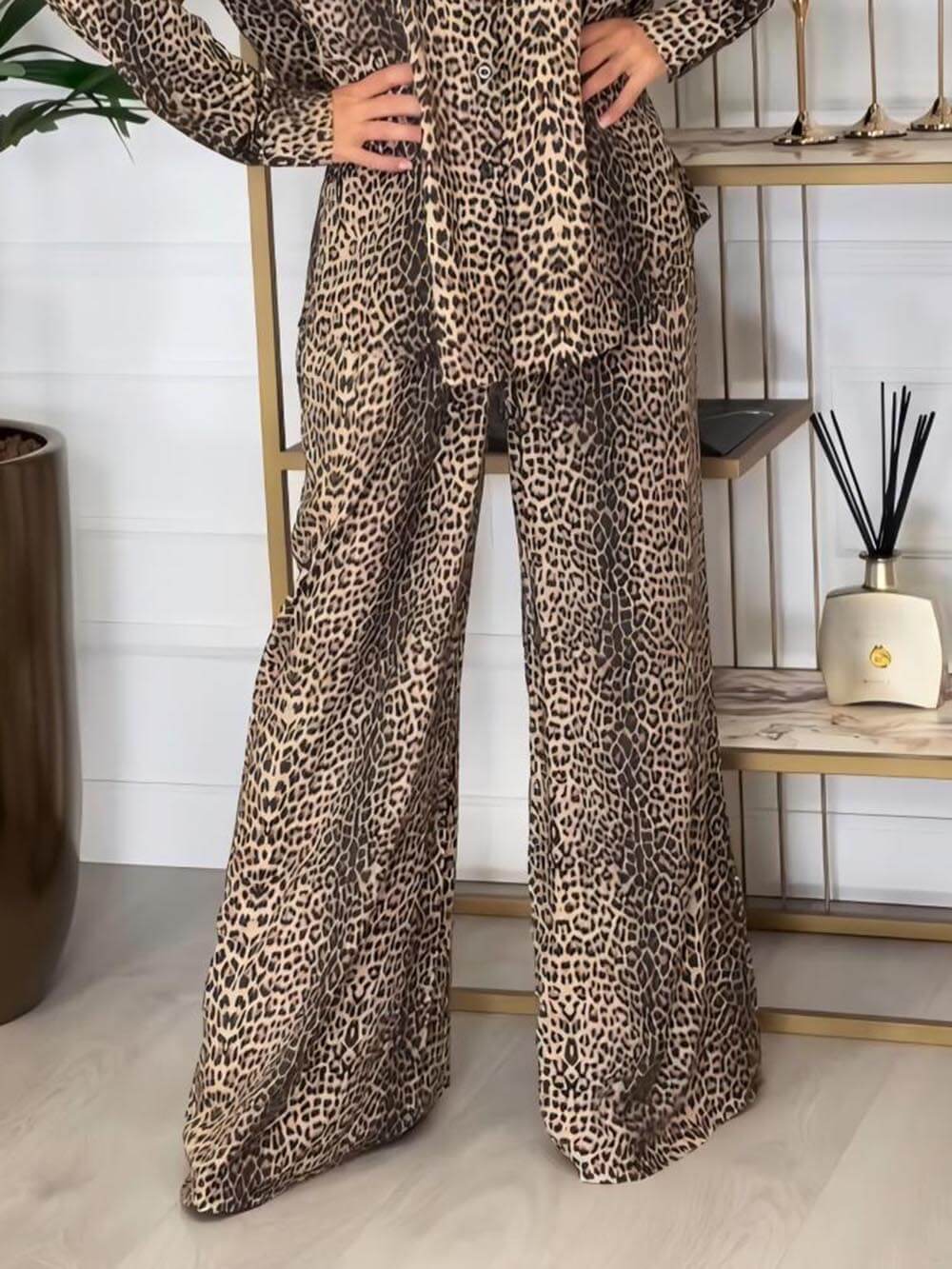 Unique Leopard Print Loose Long Sleeve Shirt