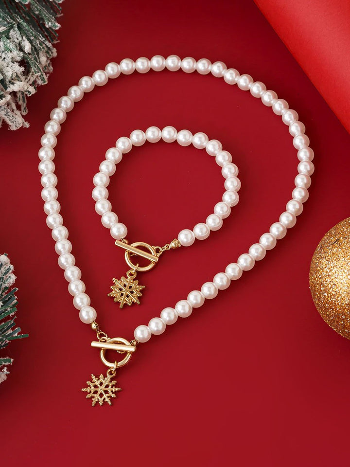 Conjunto de collar de regalo navideño con perlas y copos de nieve navideños