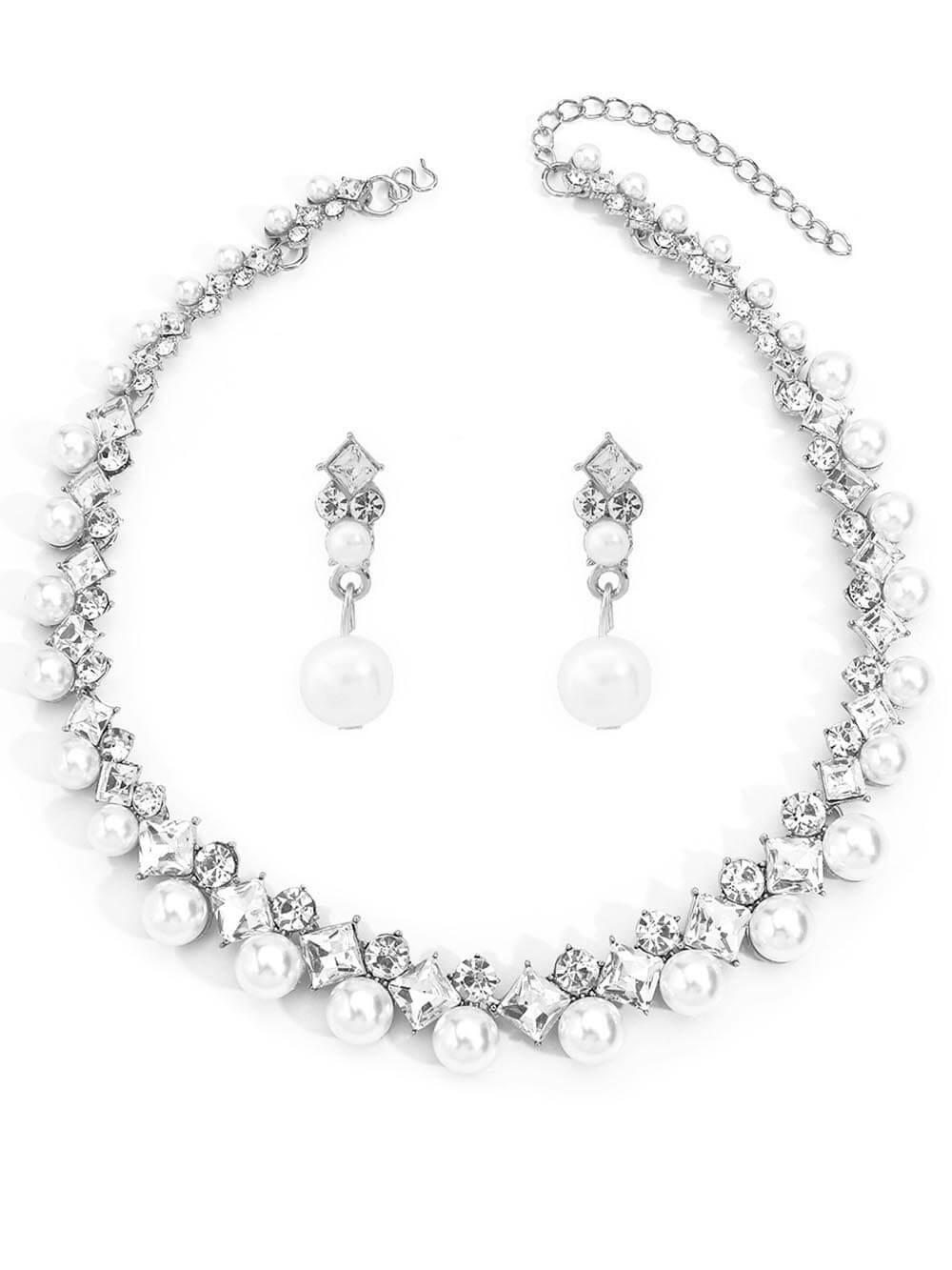 Elegant Baroque Alloy Necklace and Pearl Earrings Set