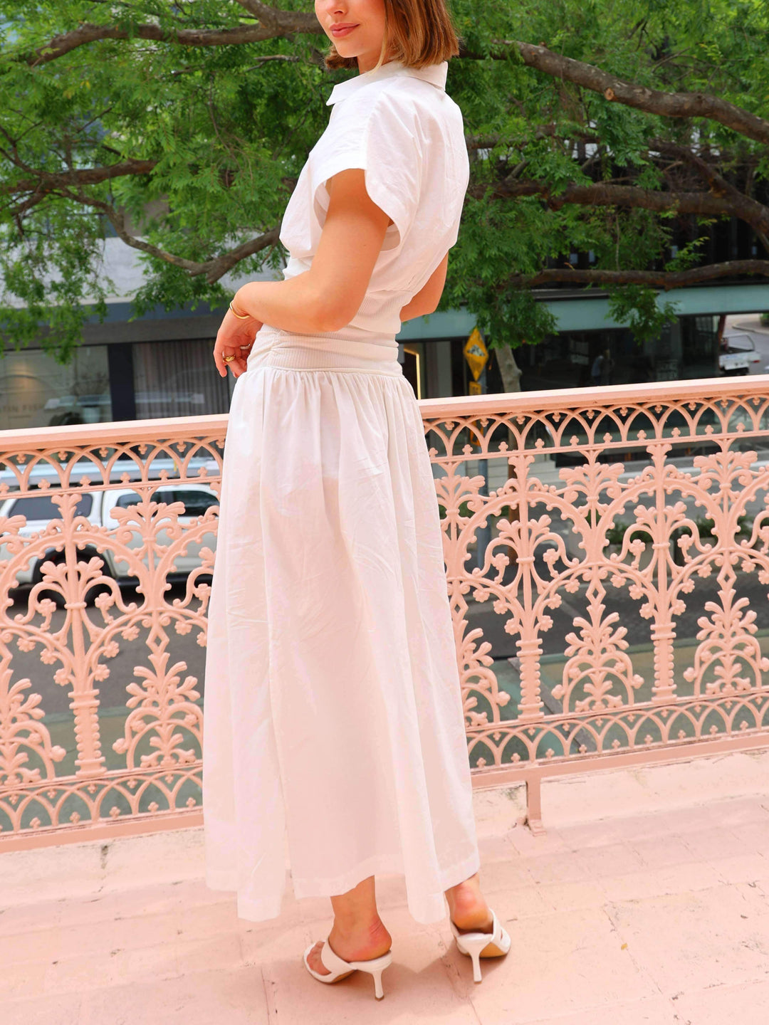 Elegant V-neck Shirt-style A-line Midi Dress