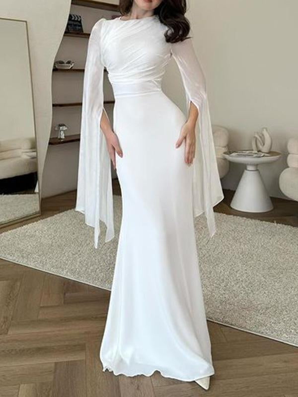 Robe longue élégante en satin à manches évasées