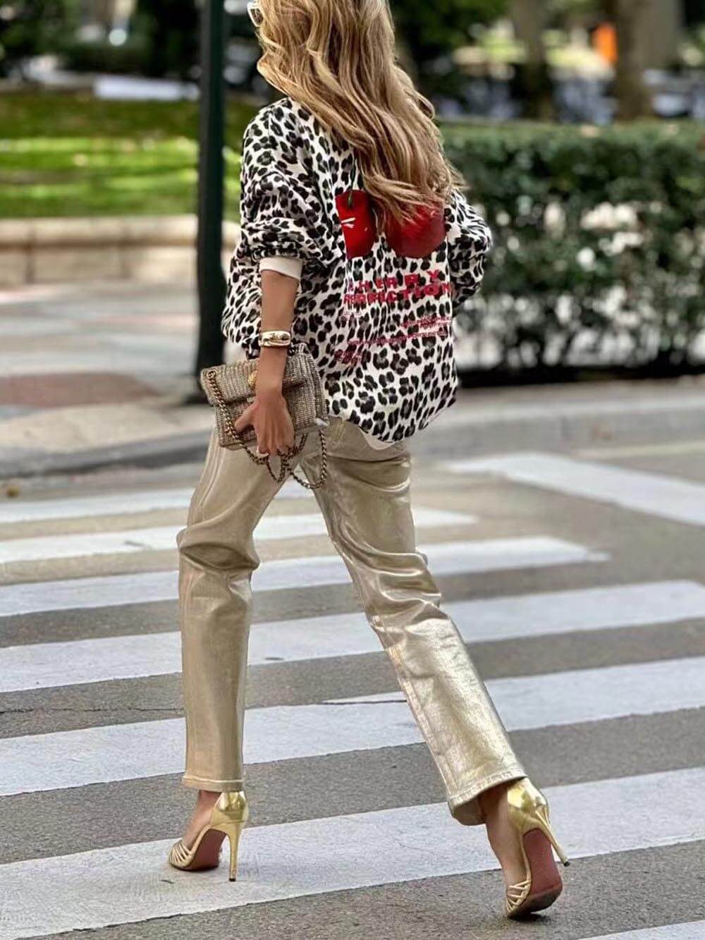 Unique Modern Feel Leopard and Cherry Print Casual Sweatshirt