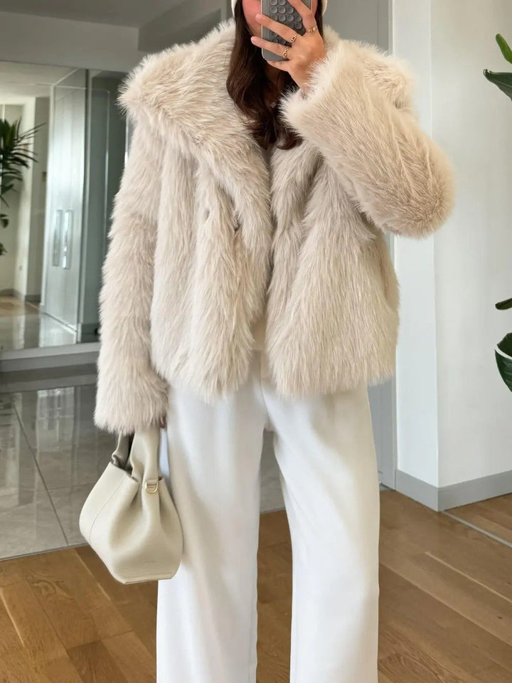 Fashion Wide Collar Faux Fur Loose Coat