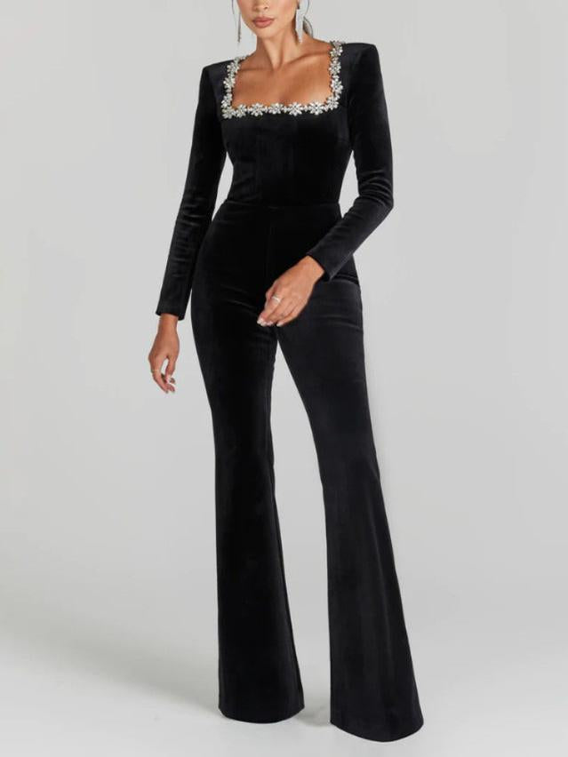 Elegante, met kristallen verfraaide uitlopende jumpsuit