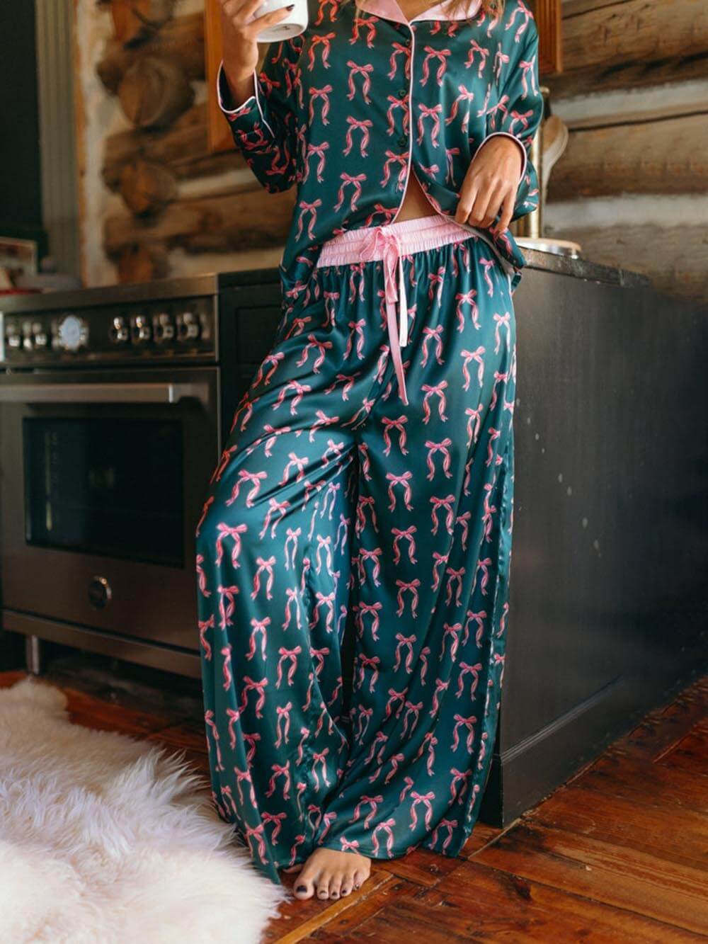 Classic Bow Print Shut-Eye Pajama Set