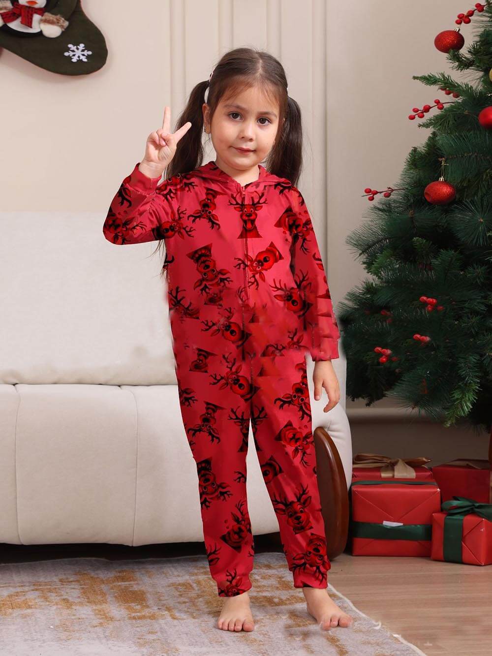 Pijama familiar de una pieza con estampado de alces navideños